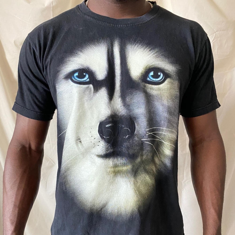 Men’s Glow-in-the-Dark Wolf Tee - Picture 4 of 5